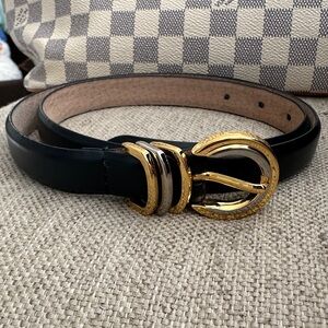 Chic Black and Gold Women's Belt